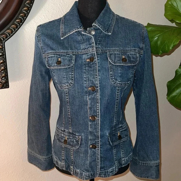 J. Jill Women’s Blue Demin Distressed Stretch Jean Jacket Coat Size Small - Picture 2 of 16